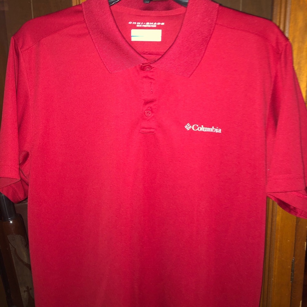 Men’s Columbia shirt
